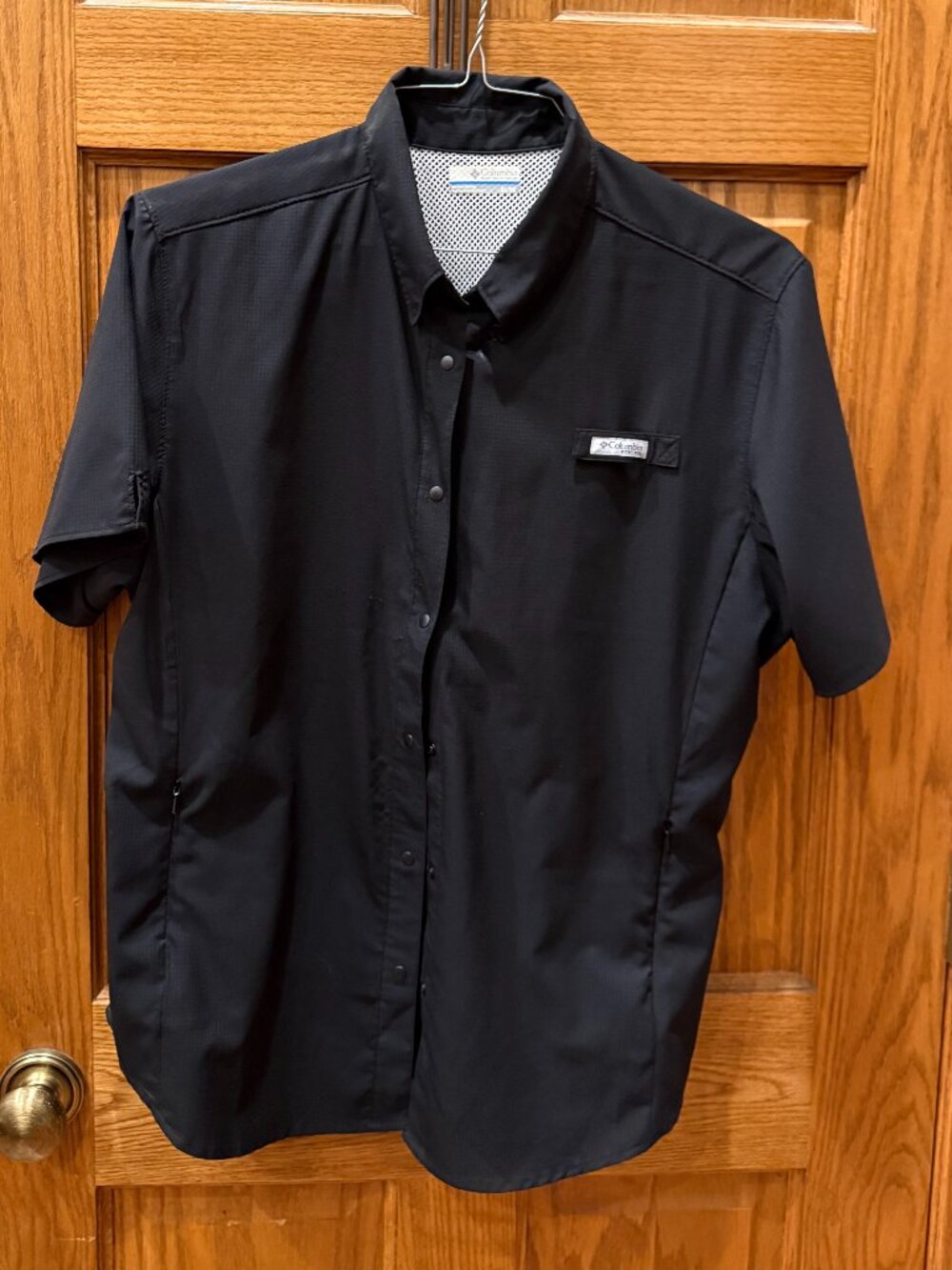 Columbia Hiking Shirt, button down, vented, Black SZ XL